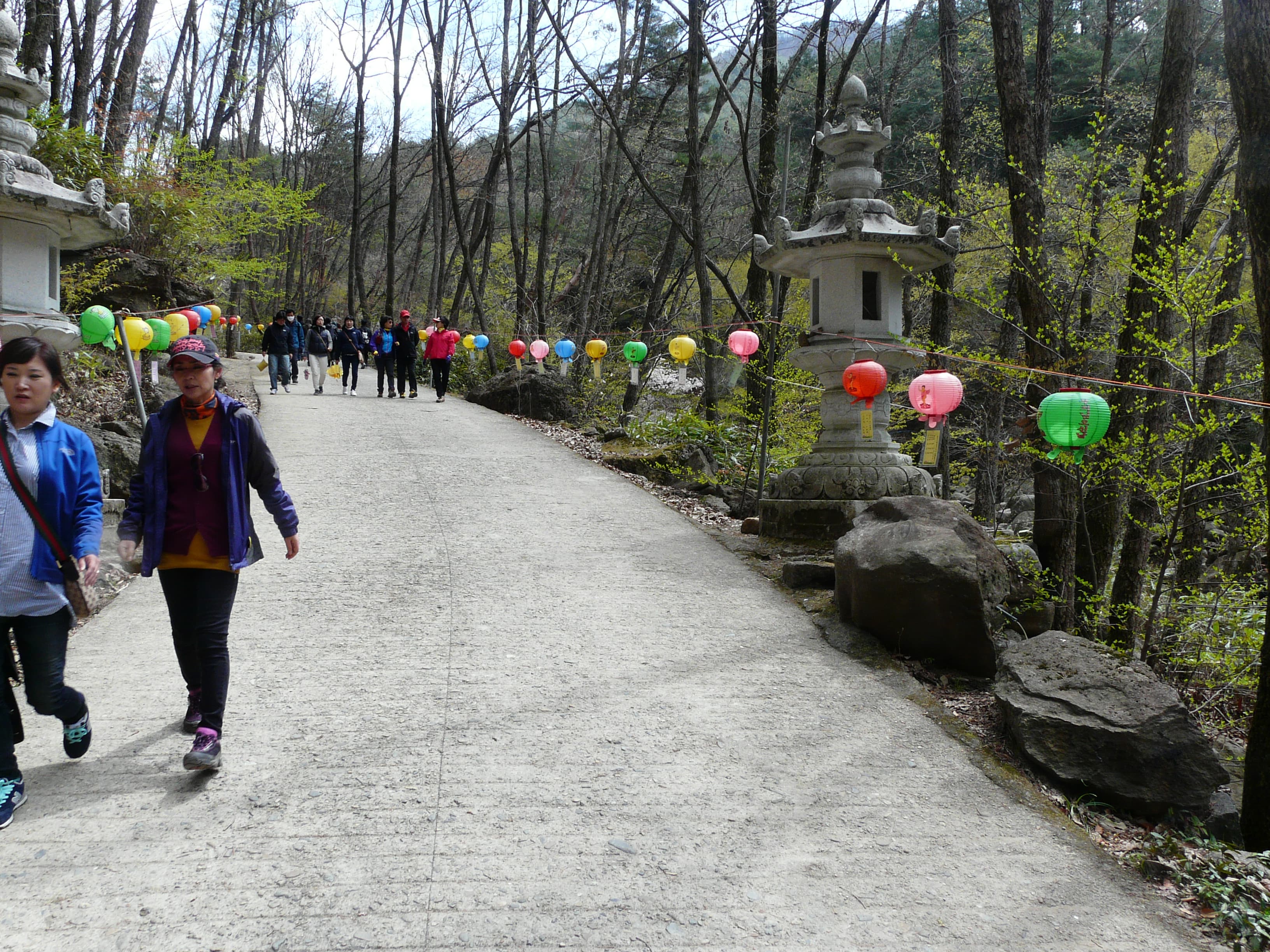 Ssanggyesa temple in Hadong, a weathered wooden Korean Buddhist temple complex on the forested slopes of Jirisan.
