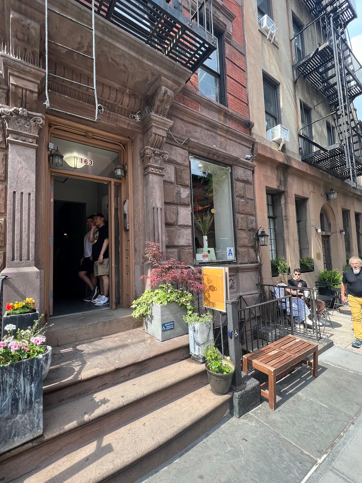Te Company, New York