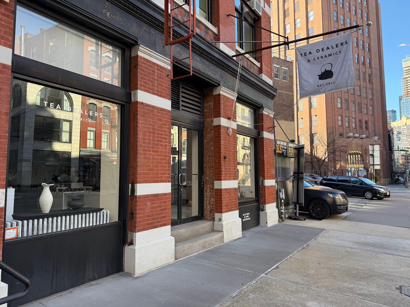 Tea Dealers & Ceramics, New York